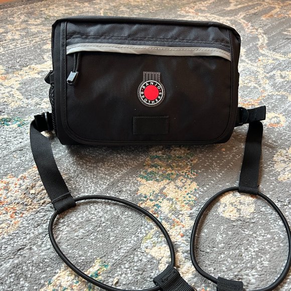 Banjo Brothers QR Handlebar Bag - Picture 1 of 4